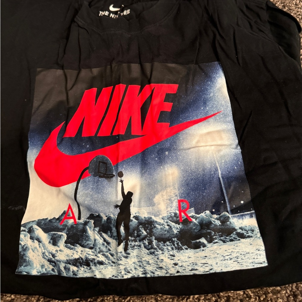 Men’s Nike long sleeve